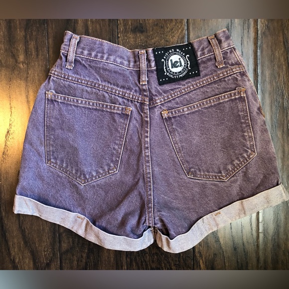 LEI highrise denim shorts - Picture 3 of 9